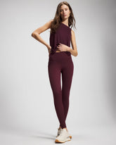 24/7 High-Waist Legging - MERLOT | Soma on sale