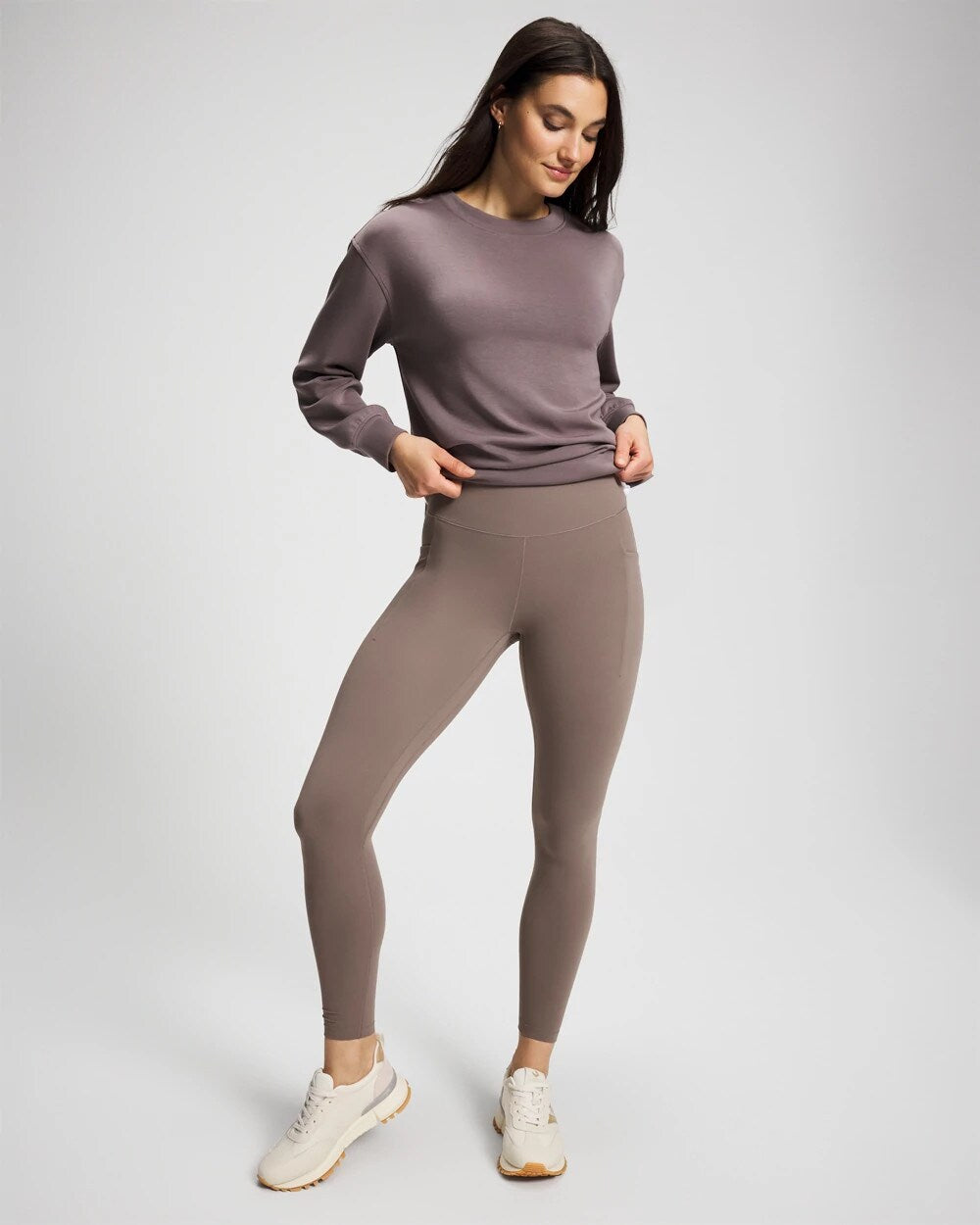 24/7 High-Waist Legging - DARK TAUPE | Soma Online