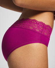 Hipster Panty with Enchanting Lace - MAGENTA ORCHID | Soma sale