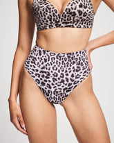 Tummy High-Waist Thong Panty - DIVINE LEOPARD MINI TAUPE | Soma outlet