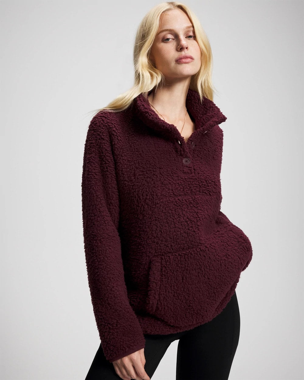 Sherpa Pullover - MERLOT | Soma on sale
