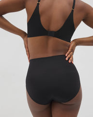 Mid-Level Shaping Seamless Brief - BLACK | Soma on sale
