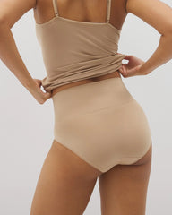 Mid-Level Shaping Seamless Brief - WARM AMBER | Soma discount