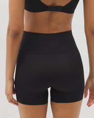 Mid-Level Shaping Seamless Shorts - BLACK | Soma near me