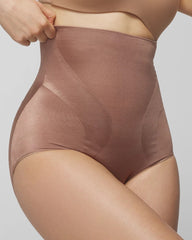 Mid-Level Shaping Vanishing Edge High-Waist Brief - WARM SIENNA | Soma Online