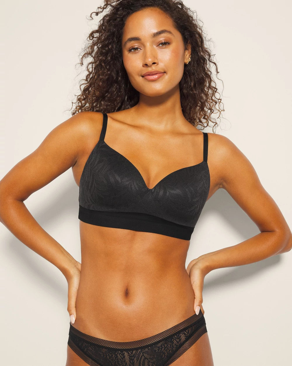 Wireless Bra with Lace - BLACK | Soma sale