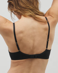Embraceable Perfect Coverage Bra with Crochet Lace - BLACK | Soma outlet