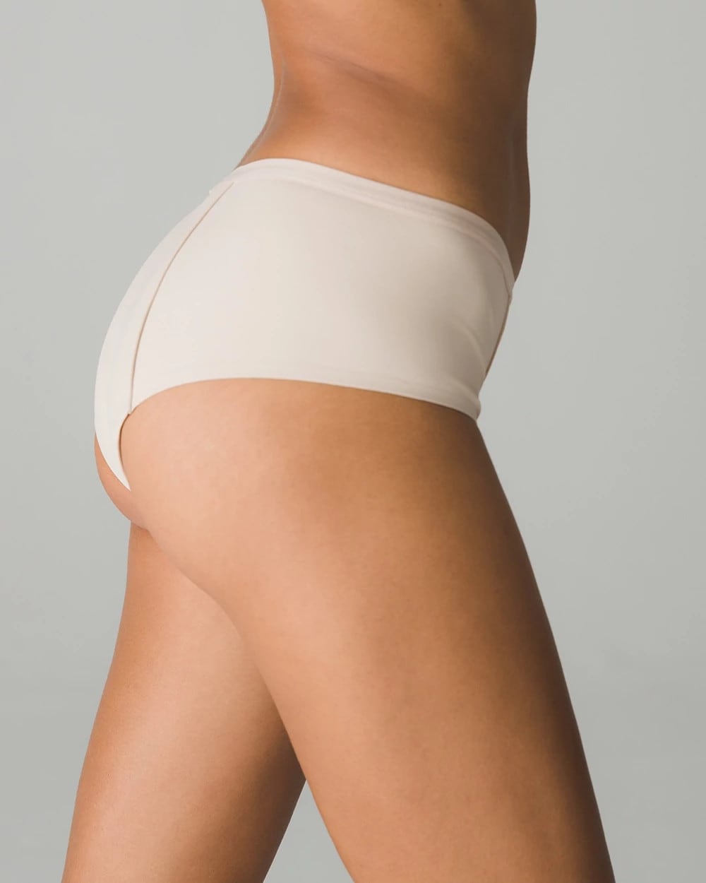 <sup class="sup-symbol">®</sup> Leakproof Hipster - SAND | Soma sale