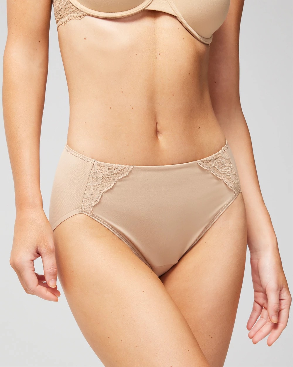 High-Leg Brief Panty with Lace - WARM AMBER | Soma outlet