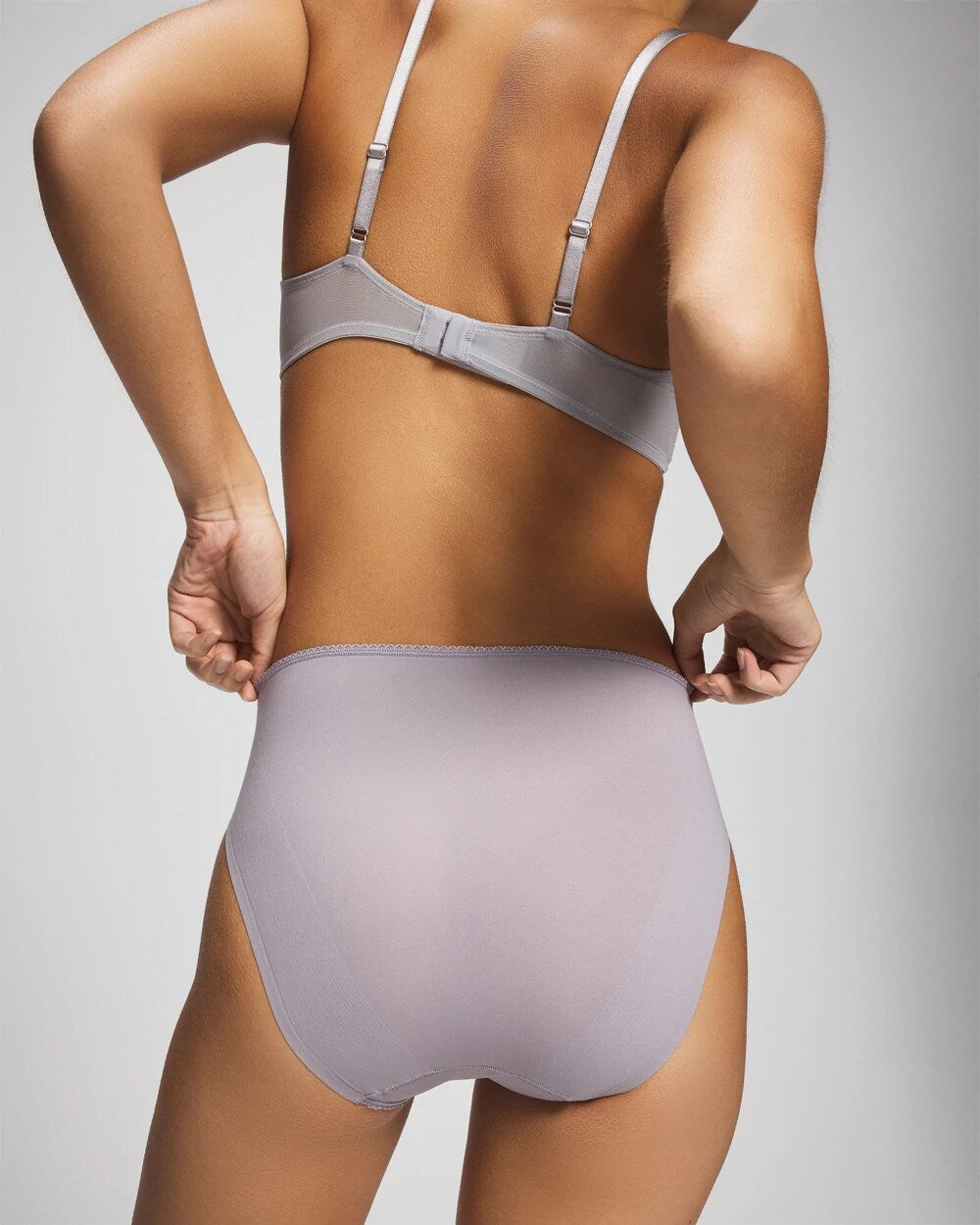 High-Leg Panty with Sensuous Embroidery - MOONSTONE | Soma discount