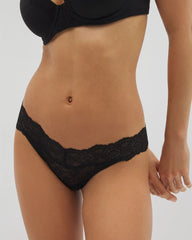 Embraceable Thong Panty with Crochet Lace - BLACK | Soma outlet