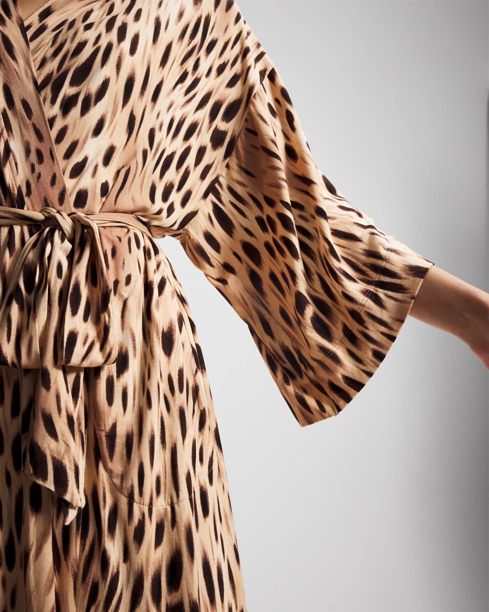 Short Robe - SPLENDID LEOPARD AMBER | Soma for sale