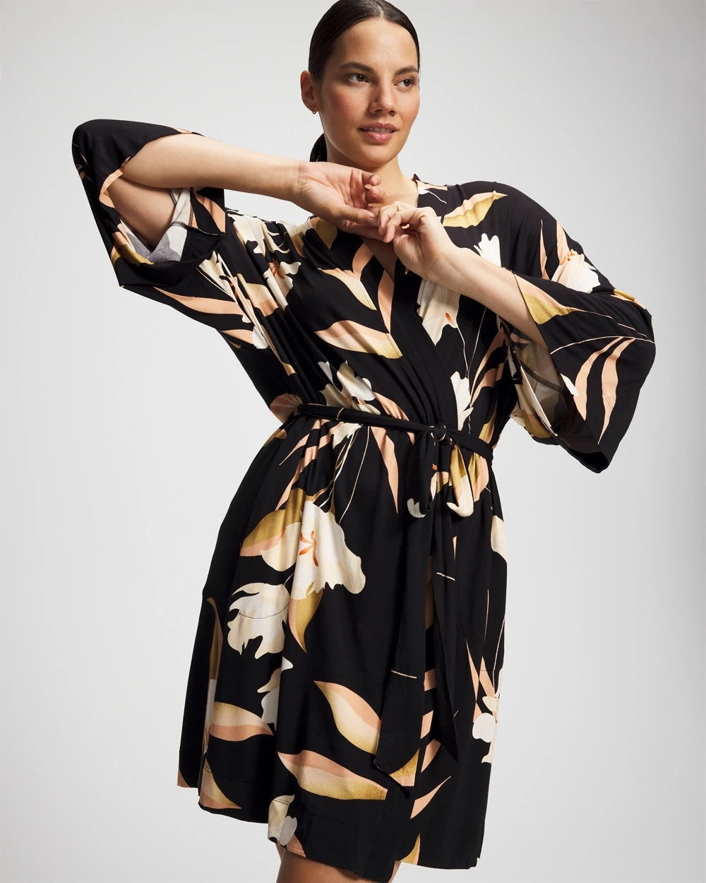 Short Robe - MYSTIC BLOOMS BLACK MID | Soma sale