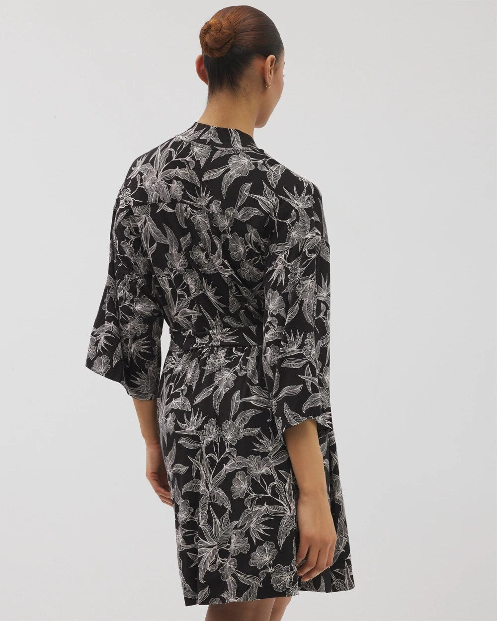 Short Robe - PLUMERIA BLOOMS BLK CH | Soma sale