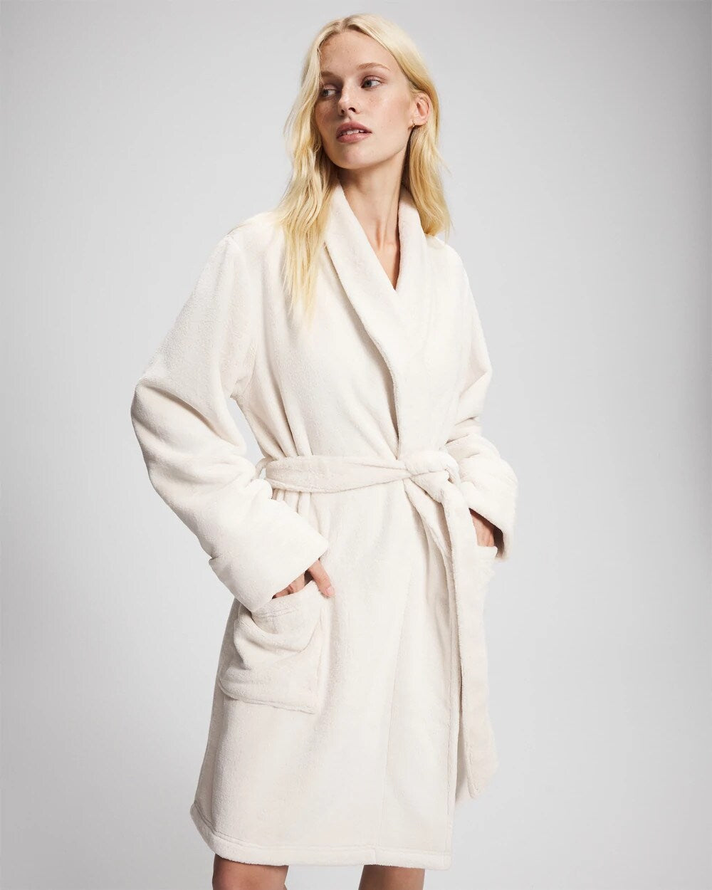 Plush Short Robe - CHAMPAGNE DREAMS | Soma for sale