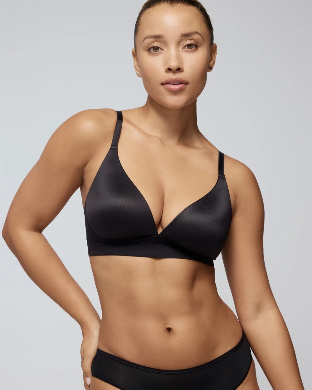 Luxe Plunge Bralette - BLACK | Soma on sale