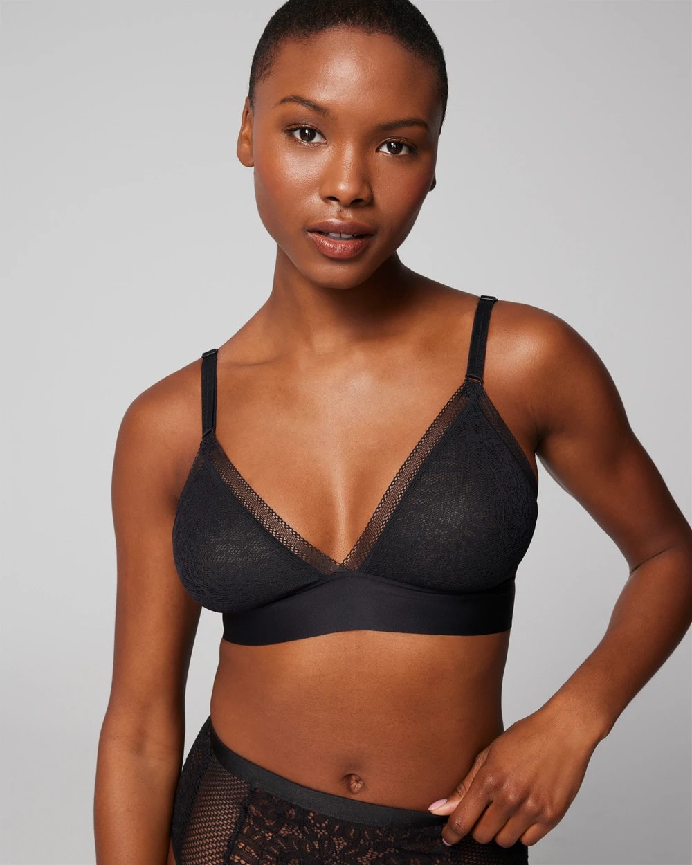 Triangle Bralette with Lace - BLACK | Soma on sale