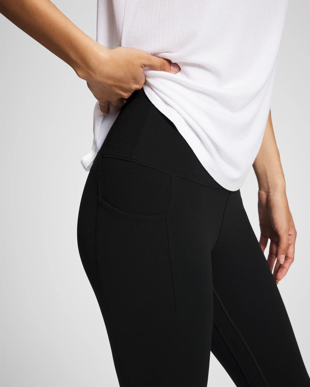 24/7 High-Waist Legging - BLACK | Soma for sale