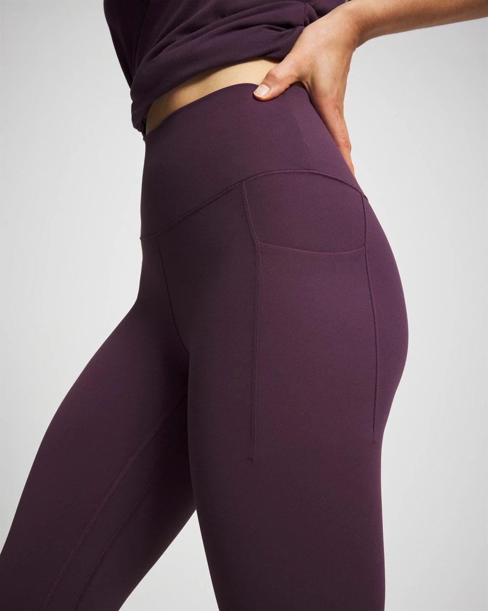 24/7 High-Waist Legging - PLUM PERFECT | Soma outlet