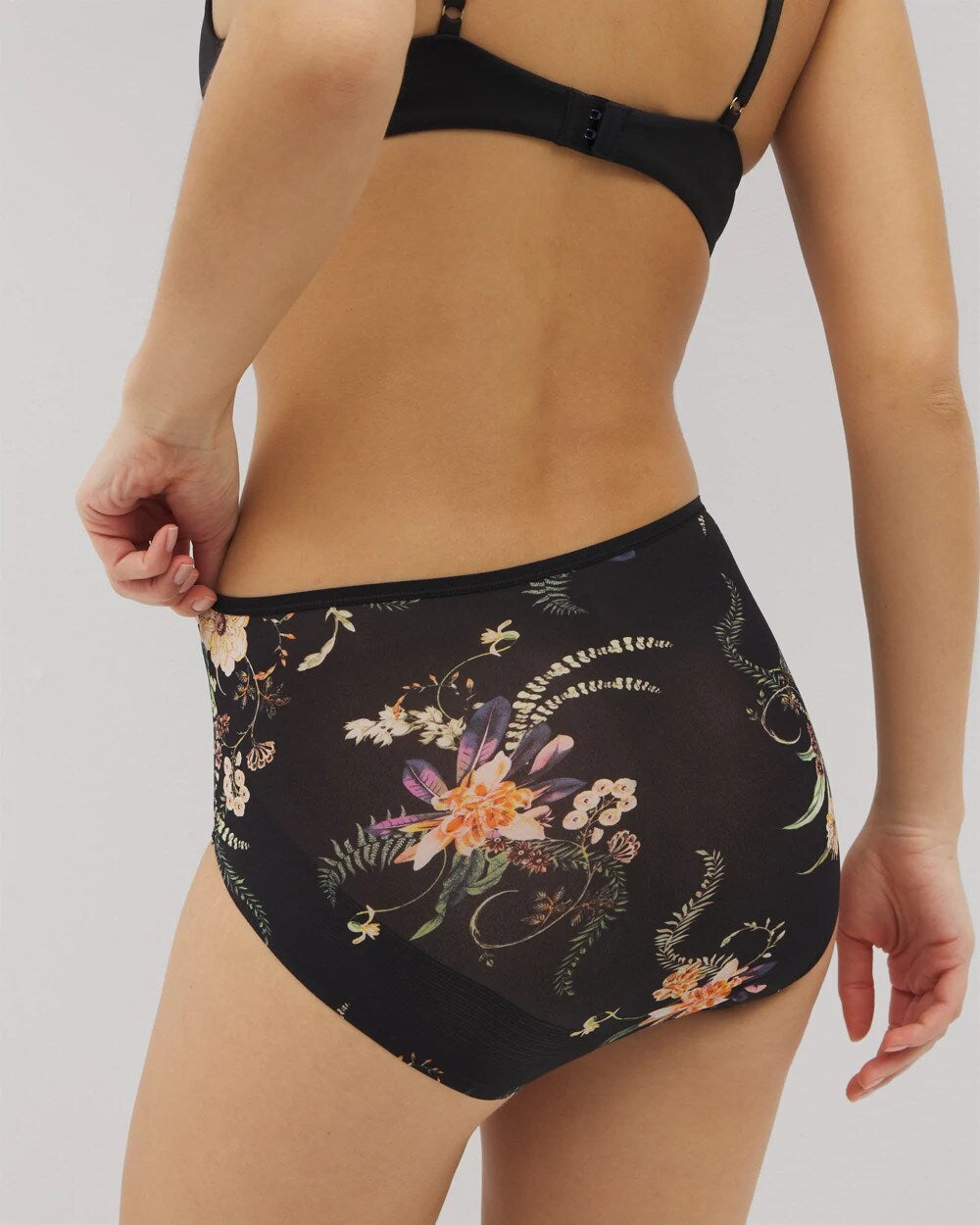 Modern Brief Panty - PARADISE PLUMES D M BLACK | Soma near me
