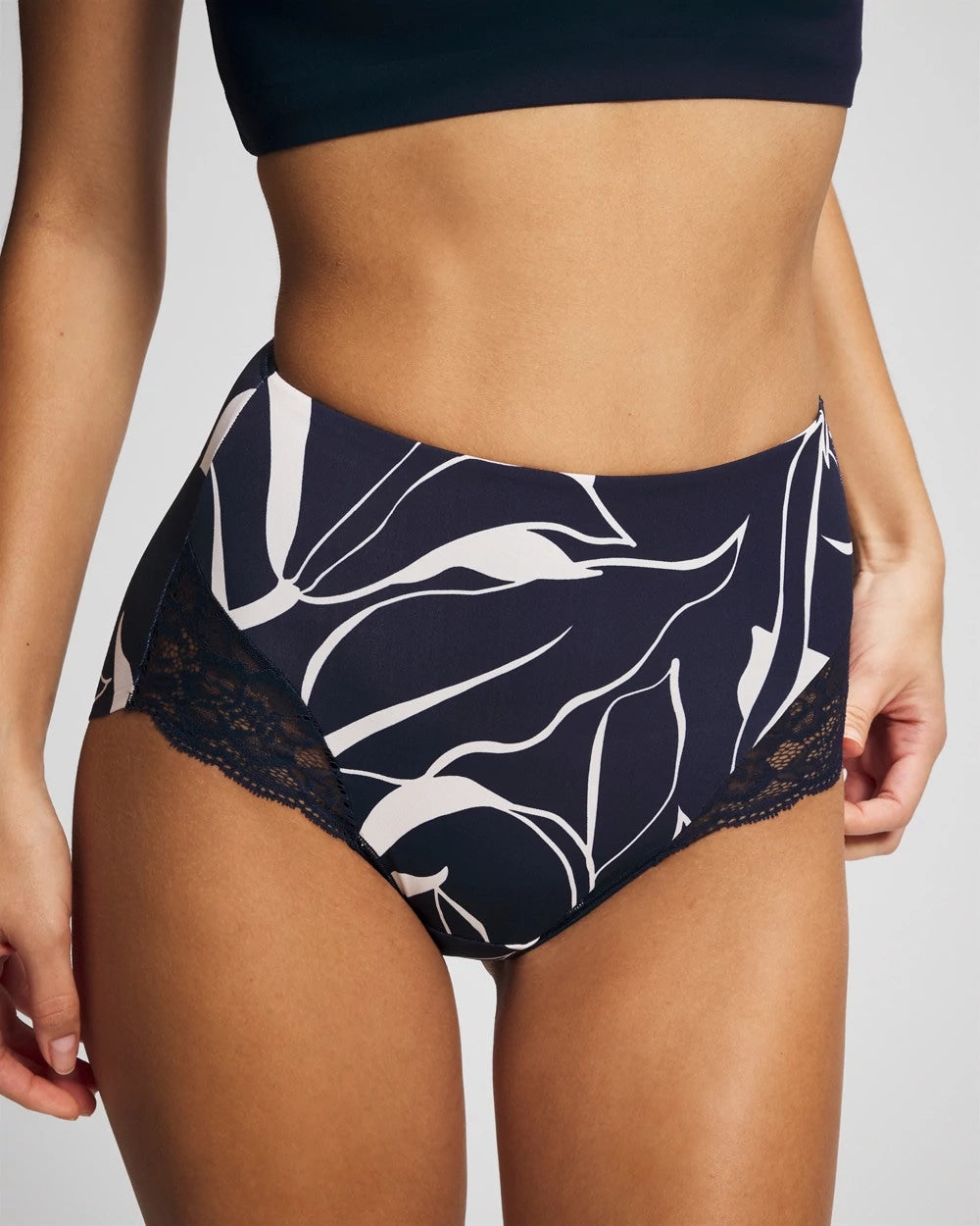 Tummy High-Waist Brief Panty with Lace - NOUVEAU FLORA MINI NAVY | Soma on sale
