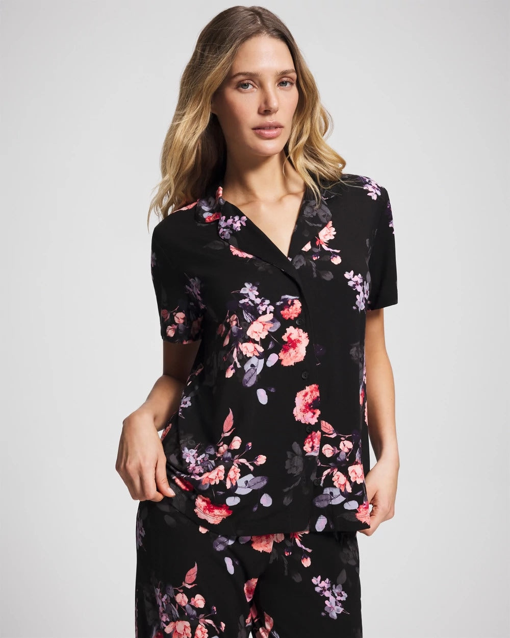 Short Sleeve Notch Collar Pajama Top - FLORAL DREAMS BLACK | Soma outlet