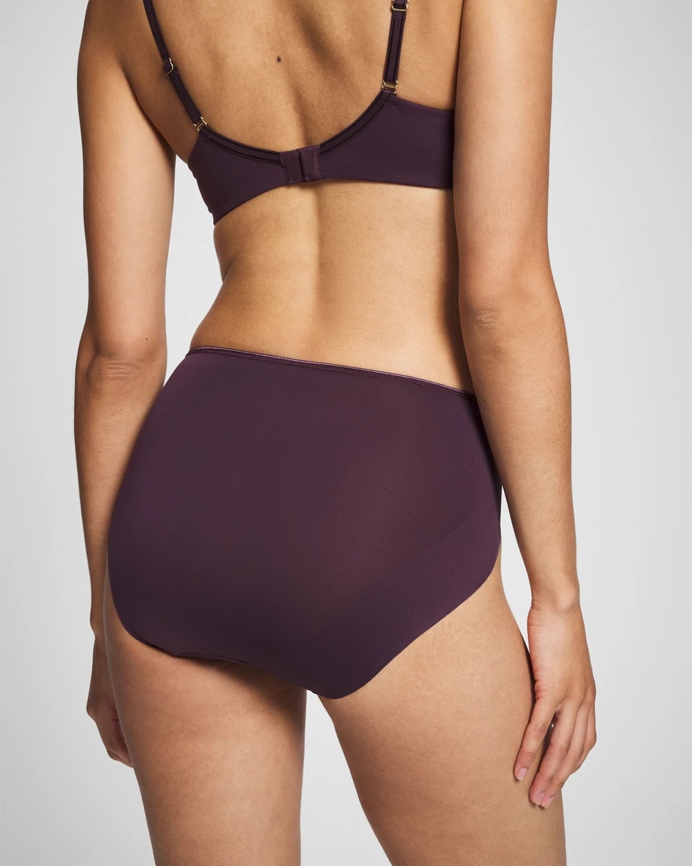 High-Leg Brief Panty - PLUM PERFECT | Soma outlet