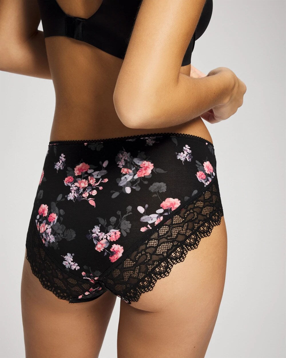 High-Leg Panty with Enchanting Lace - FLORAL DREAMS BLACK MINI | Soma discount