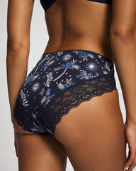 High-Leg Panty with Enchanting Lace - BOTANICAL TILE NAVY M | Soma outlet