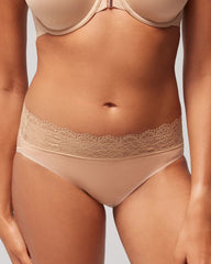 High-Leg Panty with Enchanting Lace - WARM AMBER | Soma outlet