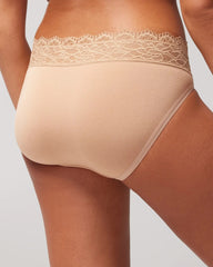 High-Leg Panty with Enchanting Lace - WARM AMBER | Soma outlet