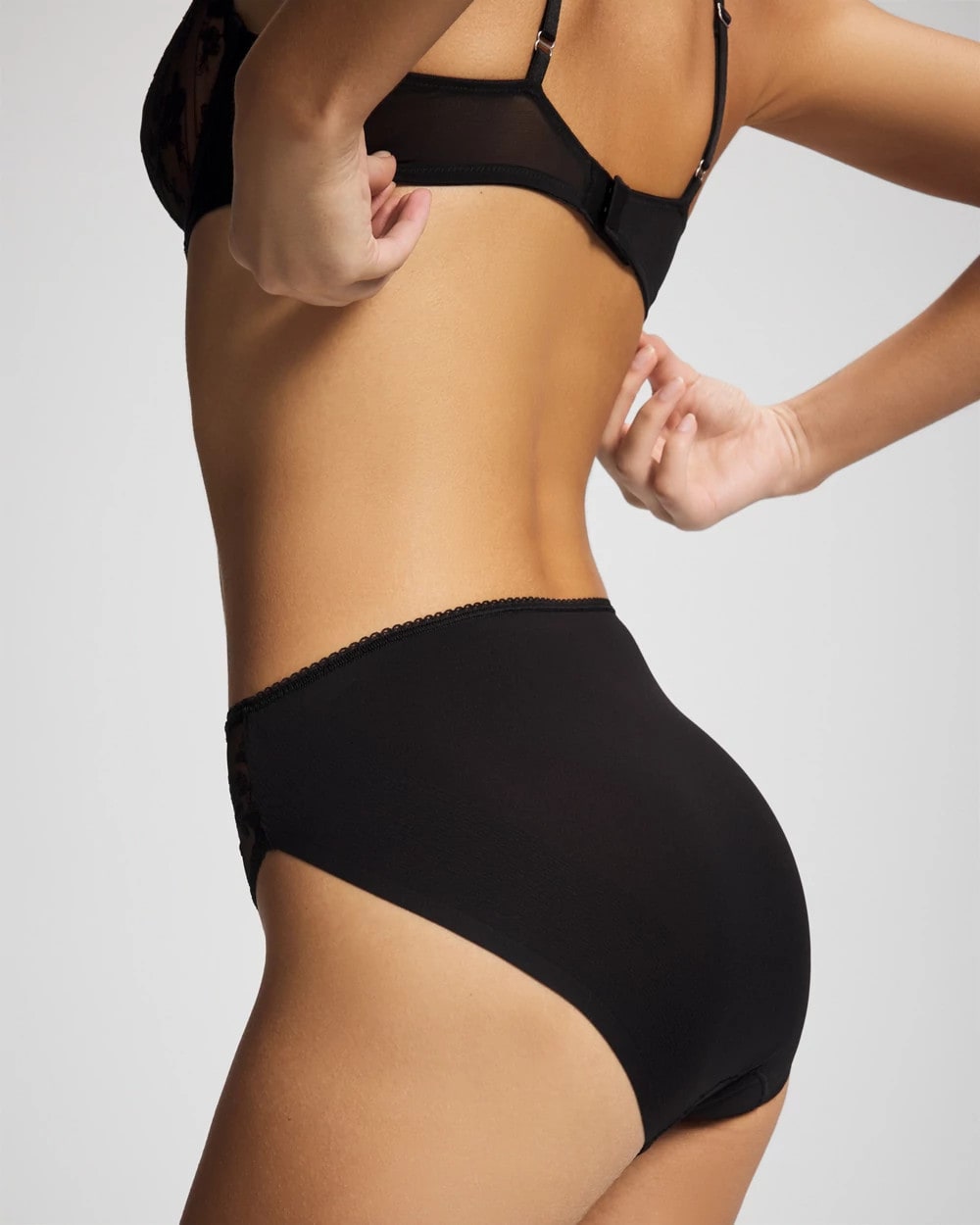 High-Leg Panty with Sensuous Embroidery - BLACK | Soma near me