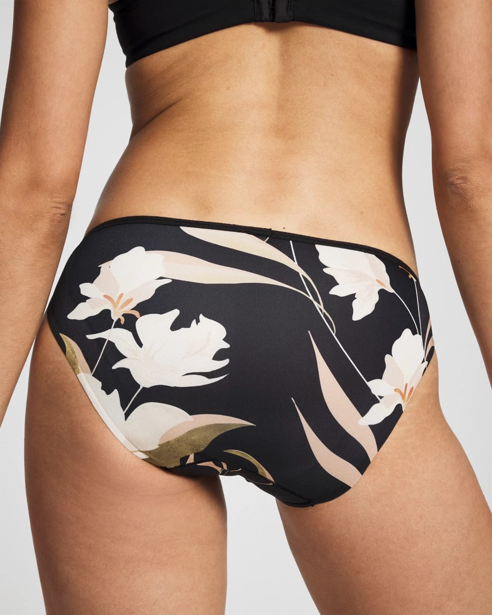 Edge Bikini Panty - MYSTIC BLOOMS MINI BLACK | Soma on sale