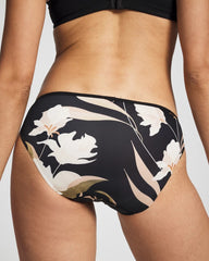 Edge Bikini Panty - MYSTIC BLOOMS MINI BLACK | Soma on sale