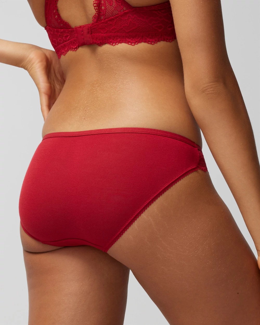 Bikini Panty with Enchanting Lace - PAINT THE TOWN RED | Soma on sale