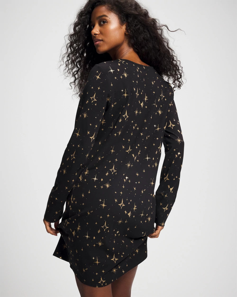 Long-Sleeve Sleepshirt - STELLAR SCENE BLACK/FOIL | Soma on sale