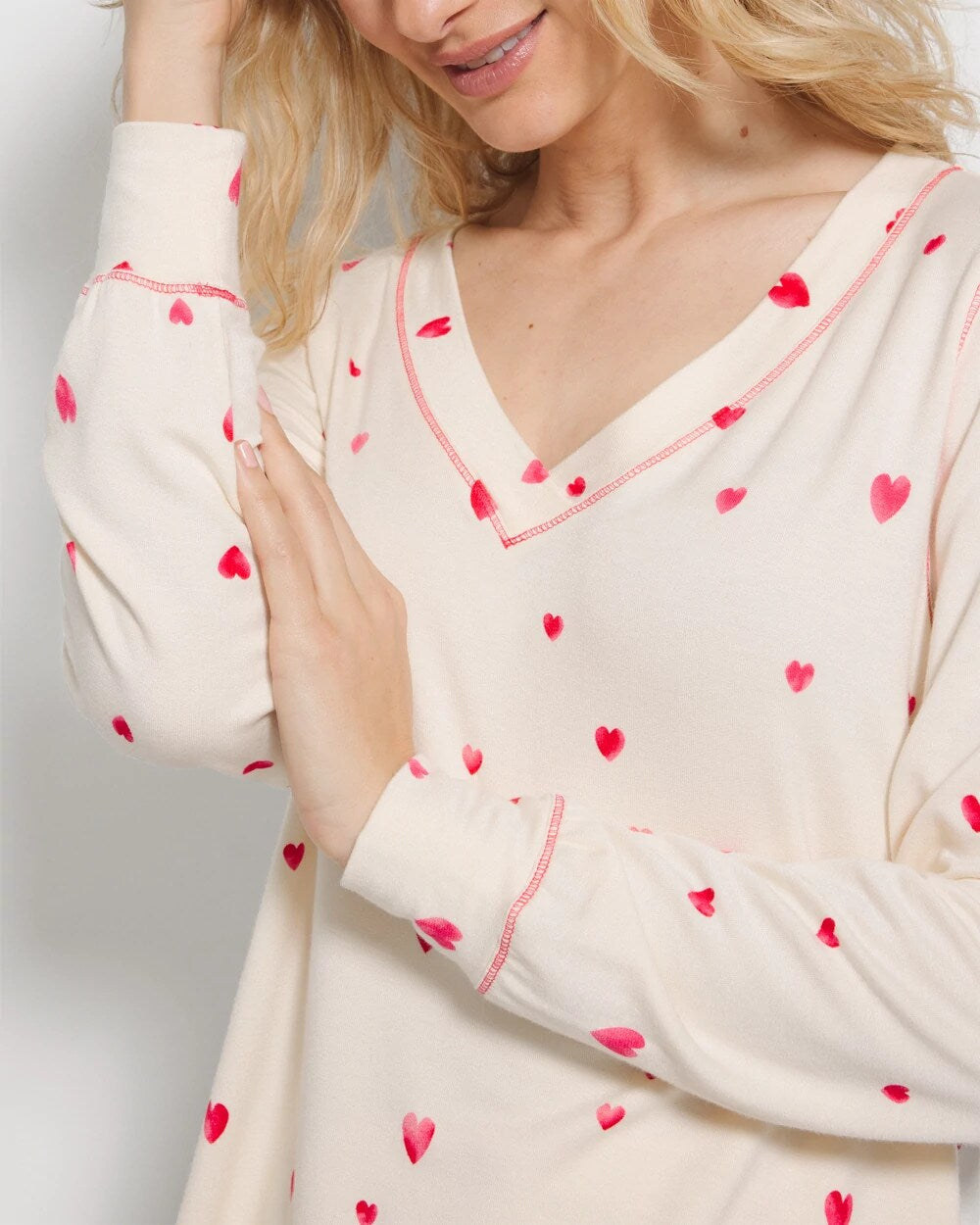 Long-Sleeve V-Neck Pajama Top - FLOATING HEARTS CHAMPAGNE | Soma sale