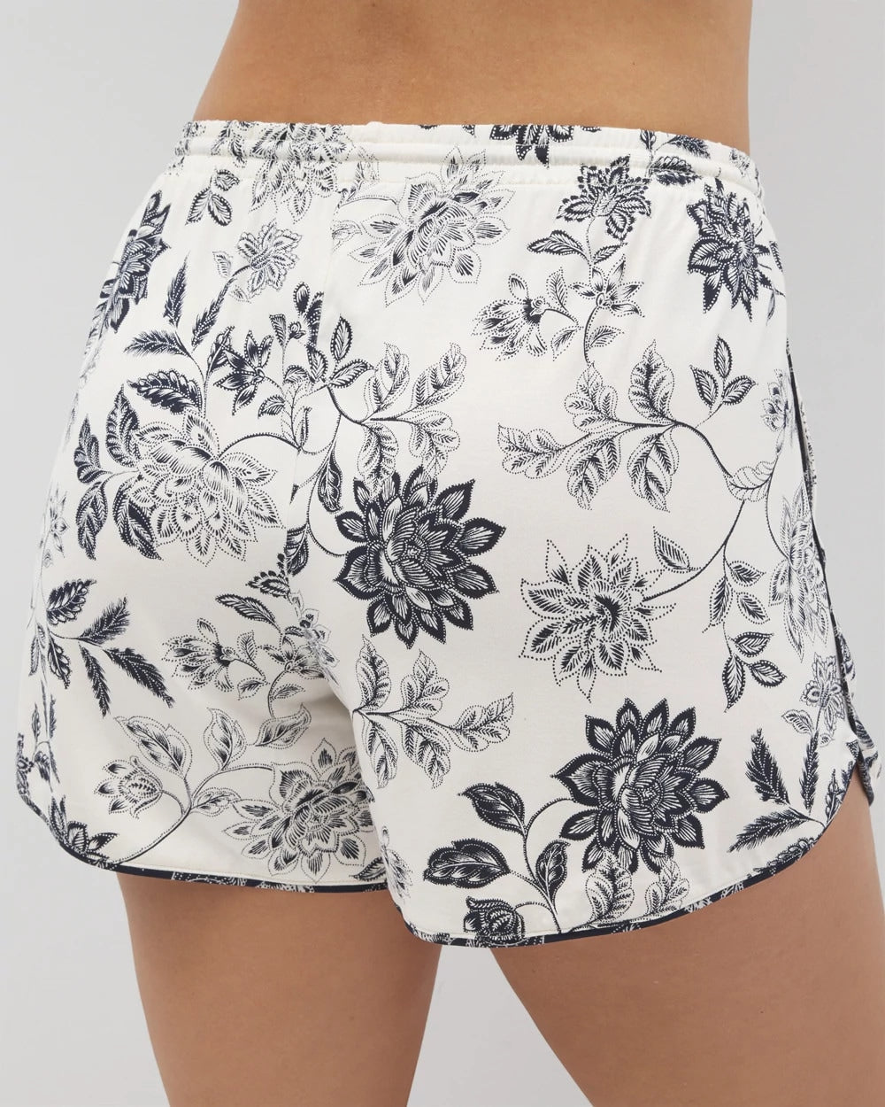 Printed Pajama Shorts - MEANDERING GARDEN CHAMP | Soma Online
