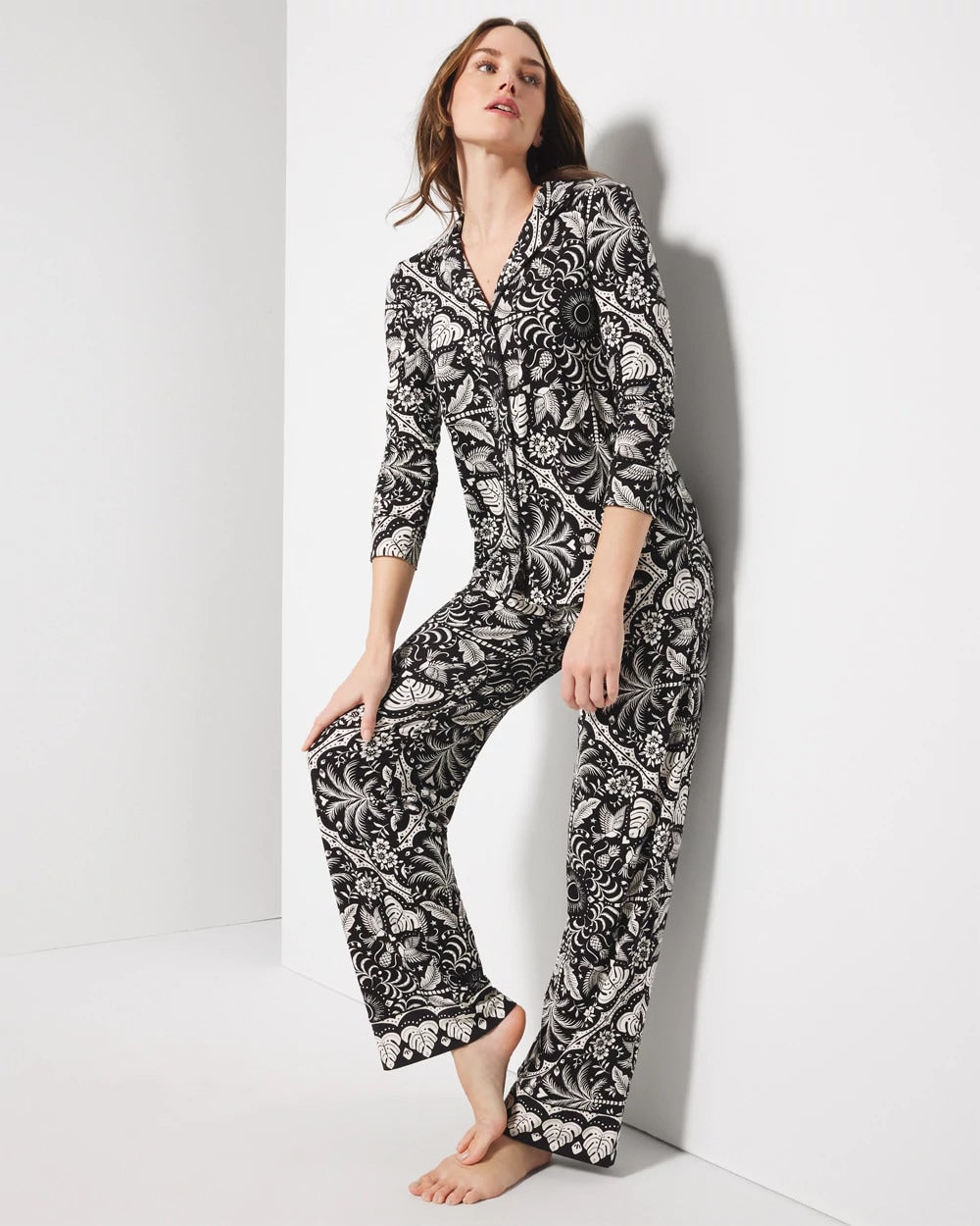 Long-Sleeve Printed Notch Collar Pajama Top - AMAZONIA TILE BLACK | Soma for sale