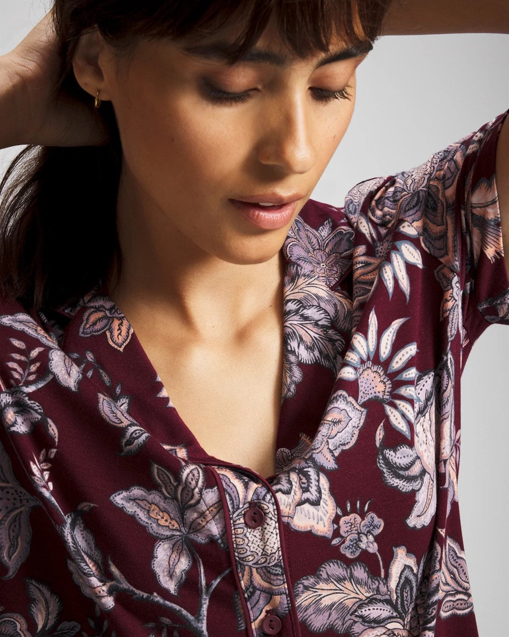 Piped Short Sleeve Notch Collar Pajama Top - PAISLEY SPLENDOR PLUM | Soma outlet