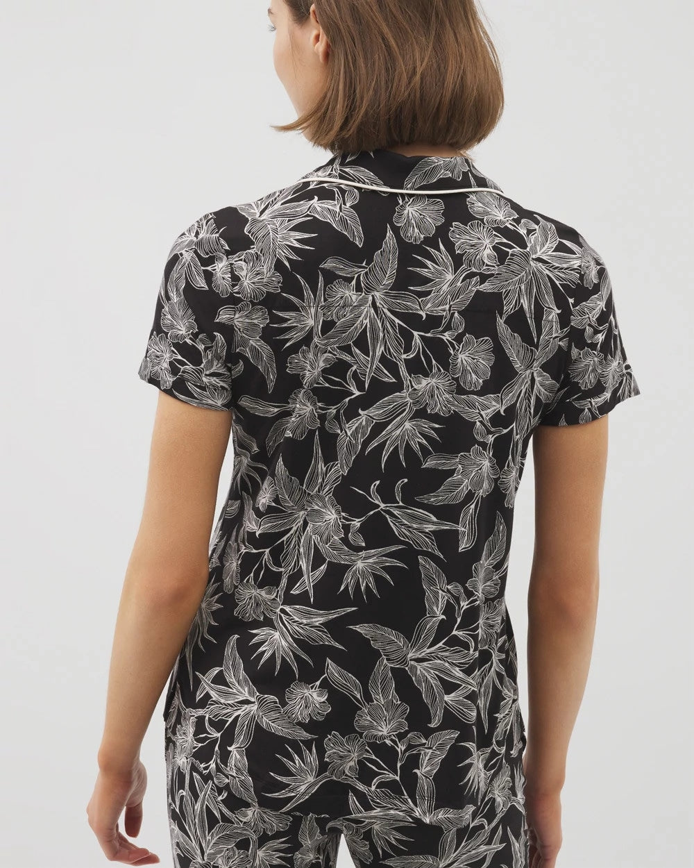 Piped Short Sleeve Notch Collar Pajama Top - PLUMERIA BLOOMS BLK CH | Soma near me