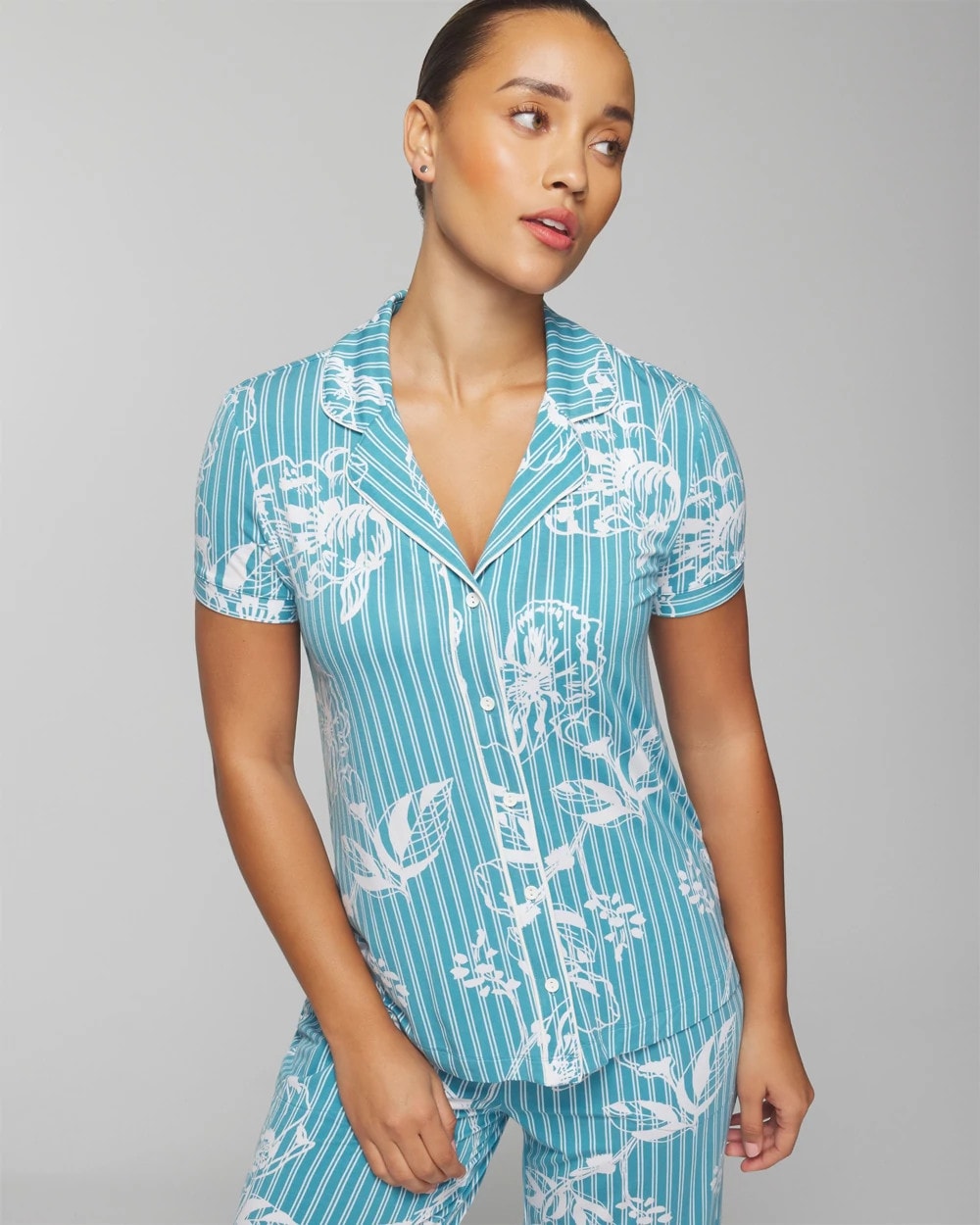 Piped Short Sleeve Notch Collar Pajama Top - PAINTED PETALS SMALL | Soma near me