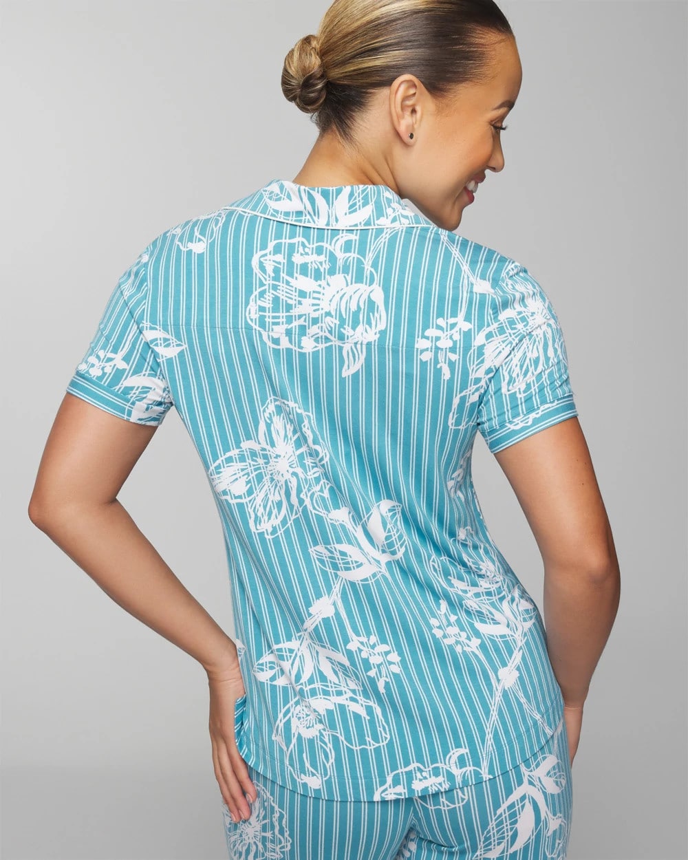 Piped Short Sleeve Notch Collar Pajama Top - PAINTED PETALS SMALL | Soma near me
