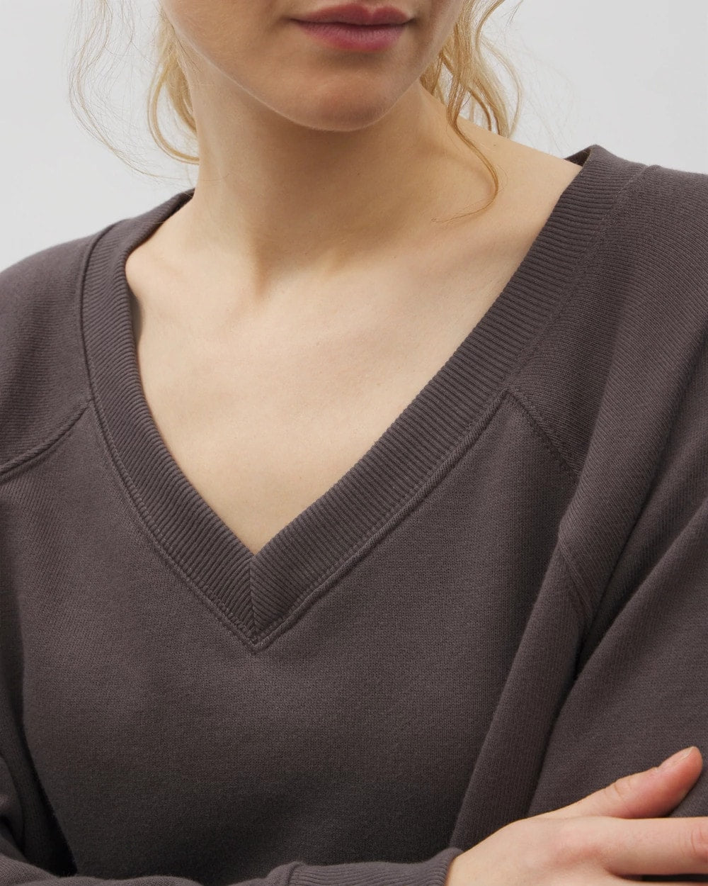 V-Neck Sweatshirt - GALAXY GRAY | Soma sale