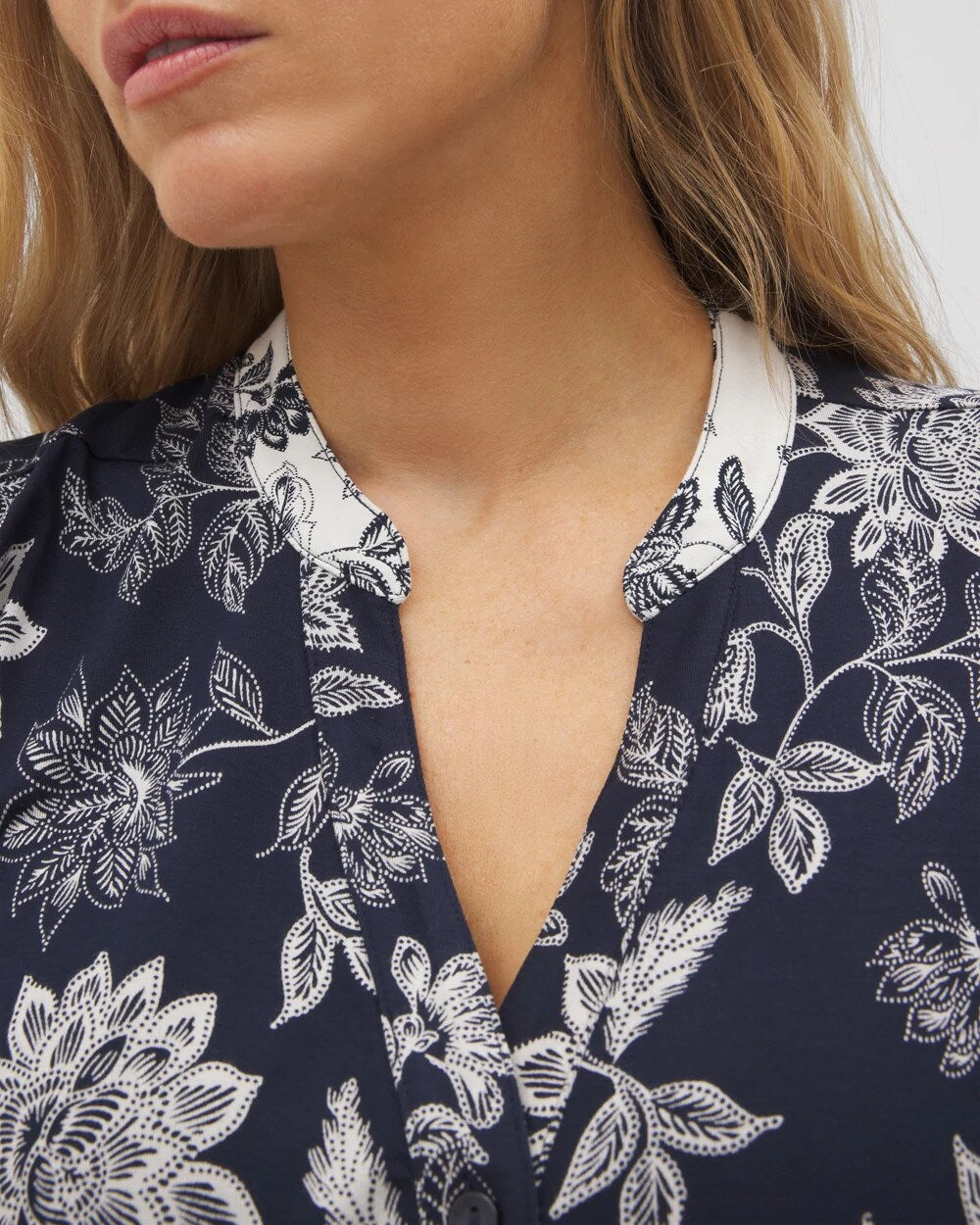 Mandarin Collar Short Sleeve Pajama Top - MEANDERING GARDEN NAVY | Soma for sale