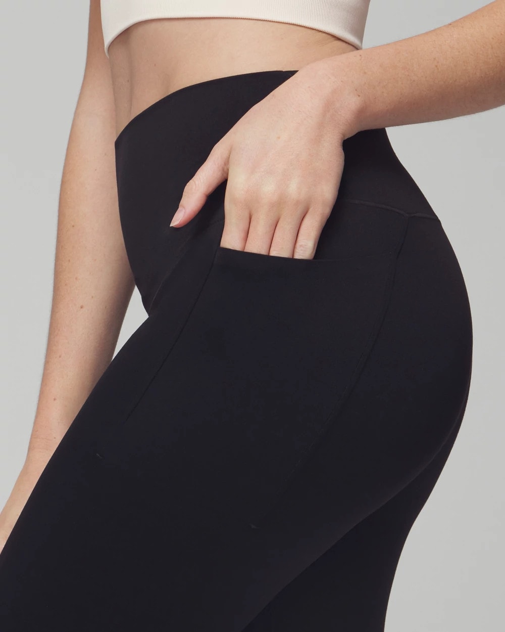 24/7 High-Waist Crop Leggings - BLACK | Soma outlet