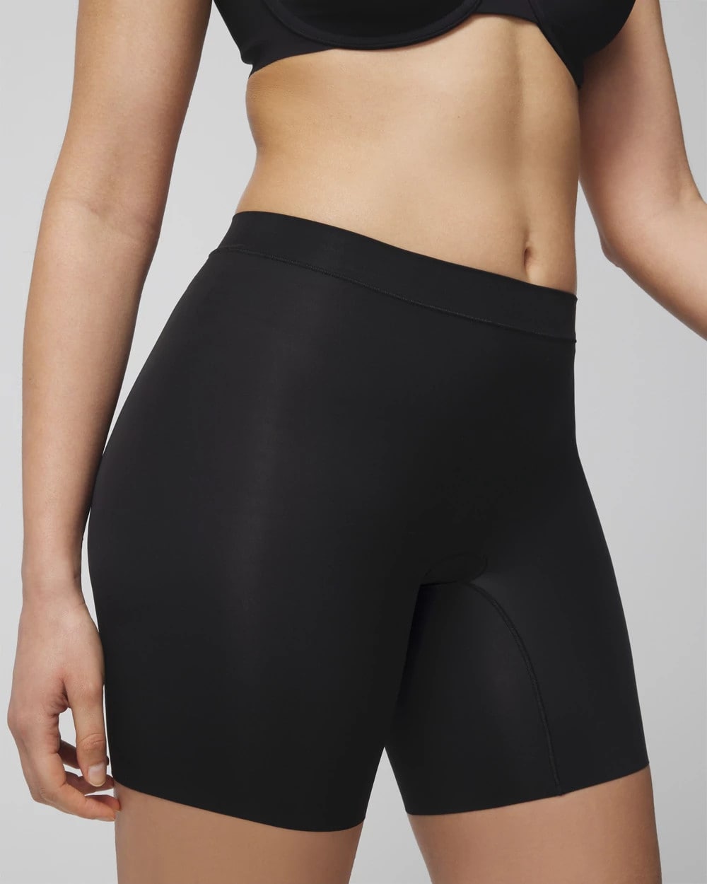 Lightweight Smoothing Short - BLACK | Soma Online
