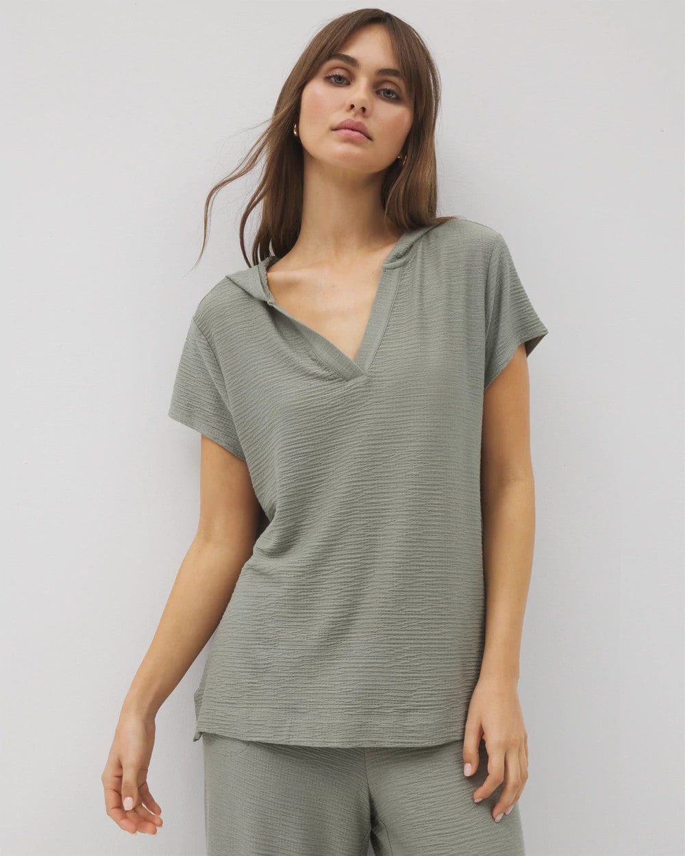 Crinkle Knit Short Sleeve V-Neck Hoodie - RESTORATION GREEN | Soma for sale