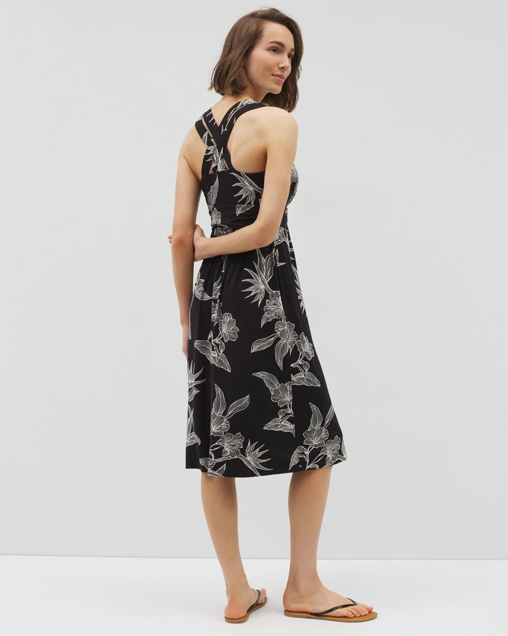 Cross Back Strap Bra Dress - PLUMERIA BLOOMS GRAND BLK | Soma sale