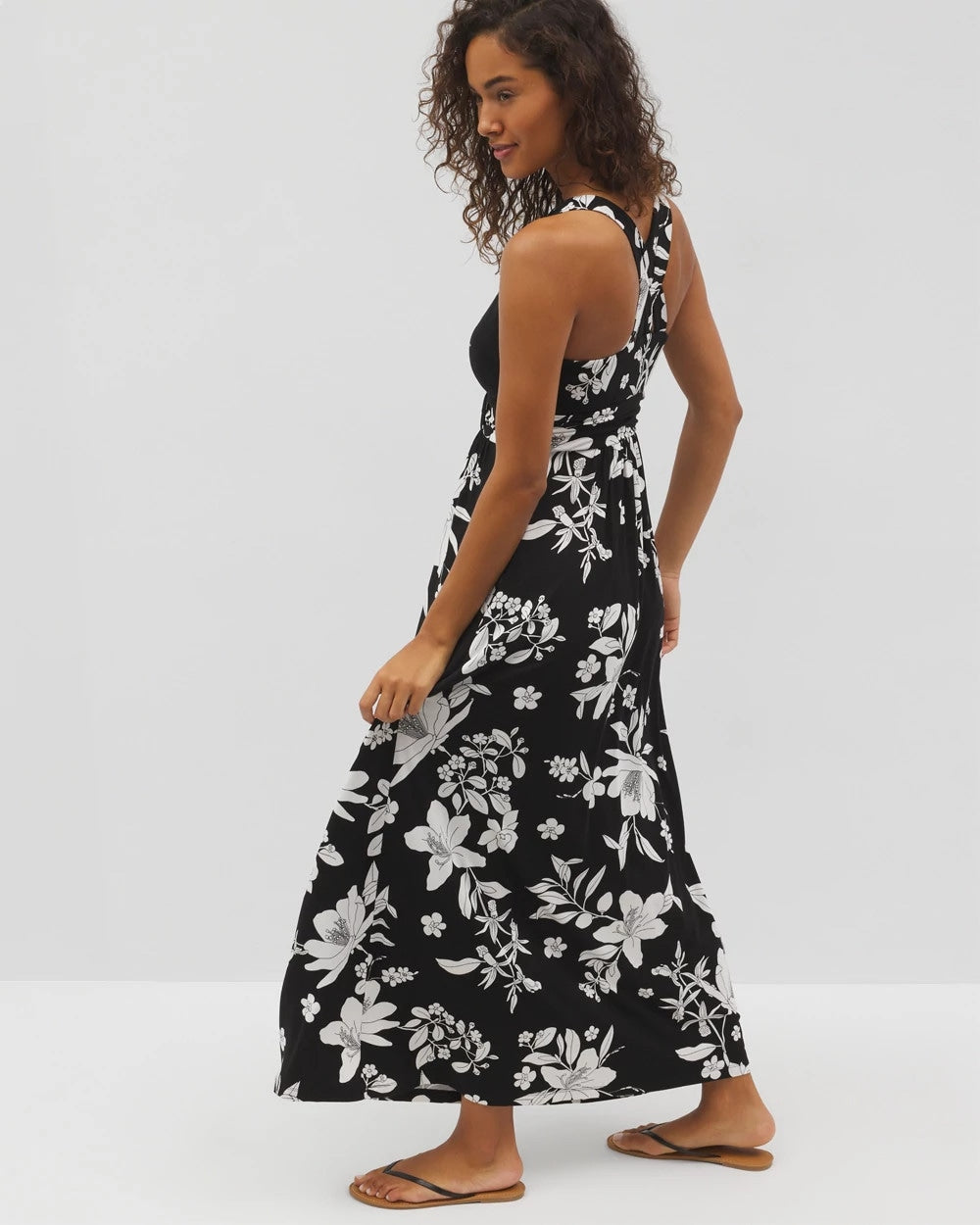 Isla Cross Back Maxi Bra Dress - PLUMERIA DREAM G BLACK | Soma outlet